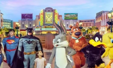 جولات وألعاب عالم وارنر براذرز في أبوظبي