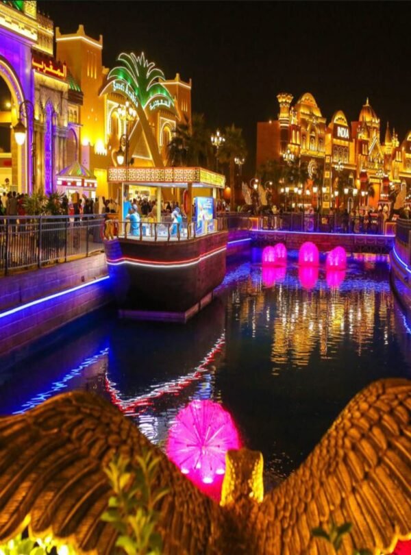 الأجنجة الثقافية في القرية العالمية