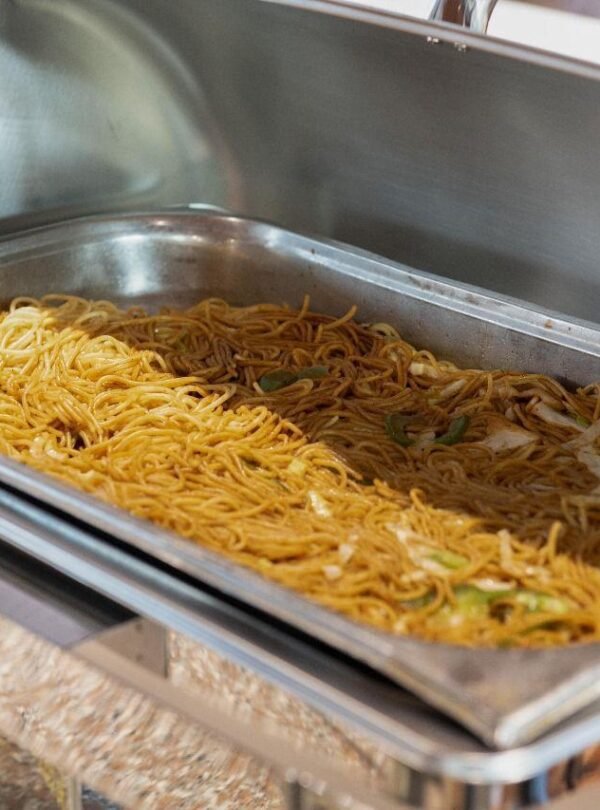 بوفيه أنيق وسط أجواء مرسى السيف