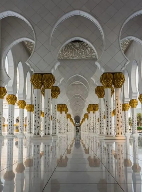 تفاصيل معمارية إسلامية في قصر الوطن