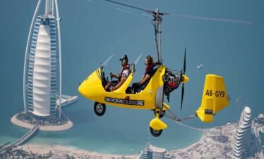 جرب مغامرة مثيرة مع جيروسكوب دبي واكتشف جمال المدينة من السماء.