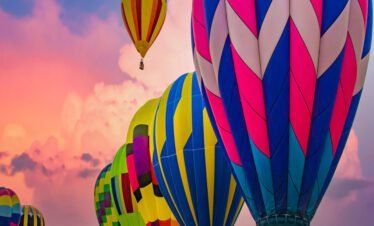 نشاط سياحي مميز – منطاد الهواء الساخن في دبي