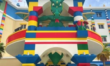 رحلة مذهلة في ليجولاند دبي حيث الإبداع والتسلية لا ينتهيان