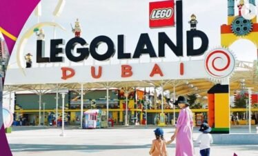 اكتشف متعة الألعاب المائية والمغامرات في ليجولاند دبي